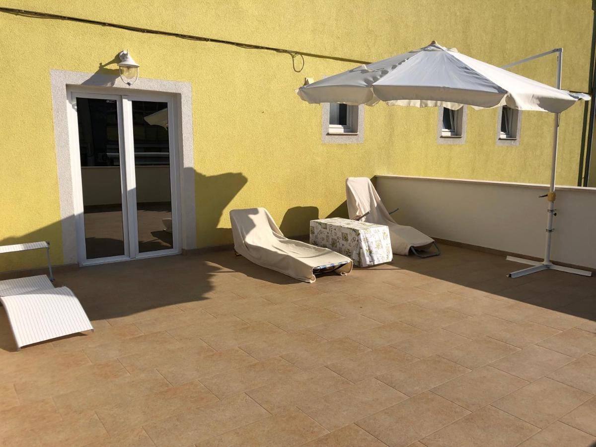 Apartment Barba.Frane Zara Esterno foto